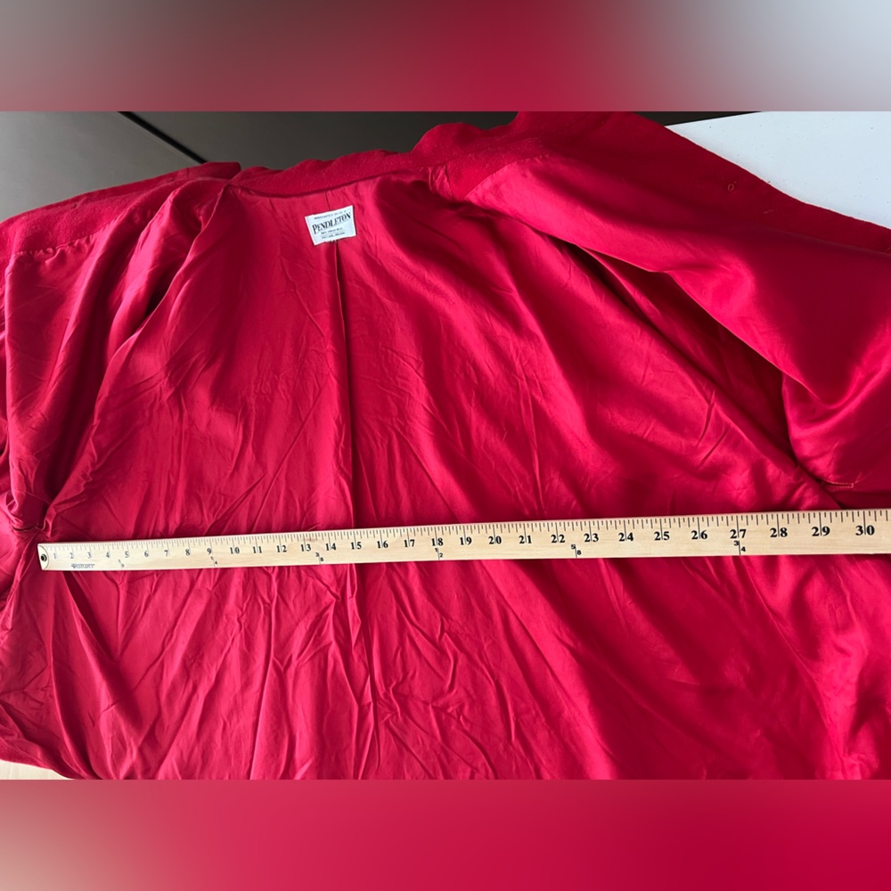 VTG Pendleton Poncho Womens 100% Virgin Wool Made USA Cape Pockets Red Size S/M - Picture 10 of 15